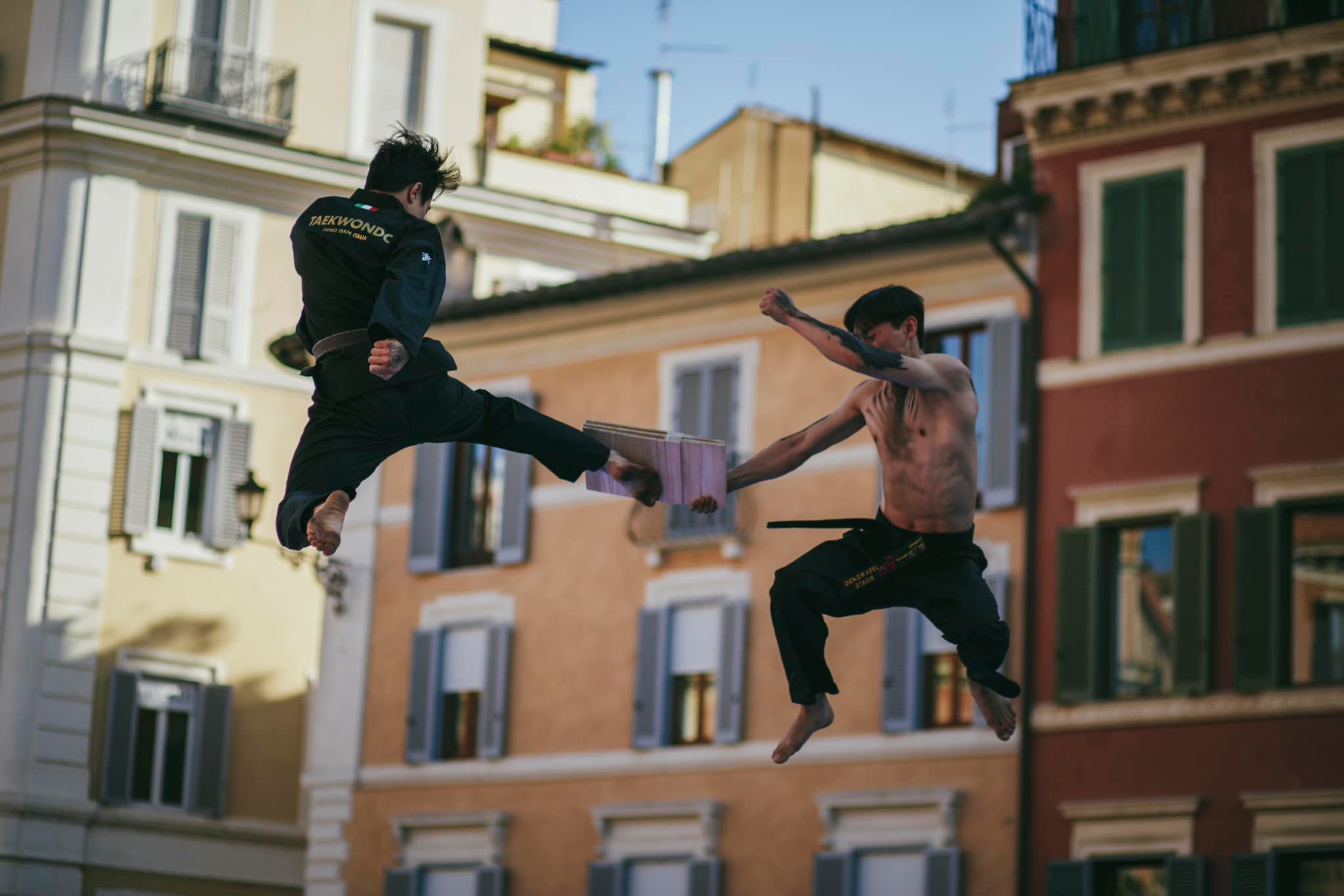 Piazza di Spagna si illumina con lo show del Demo Team 