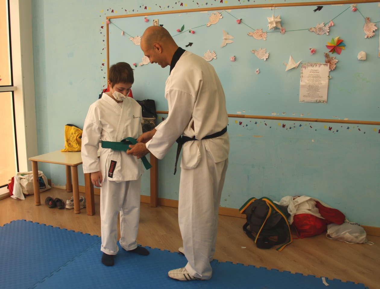 Kids Kicking Cancer cerca istruttori di Taekwondo