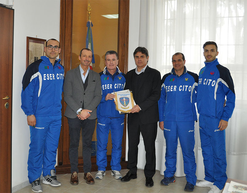 La Fita visita il Centro di Preparazione Olimpica dell'Esercito