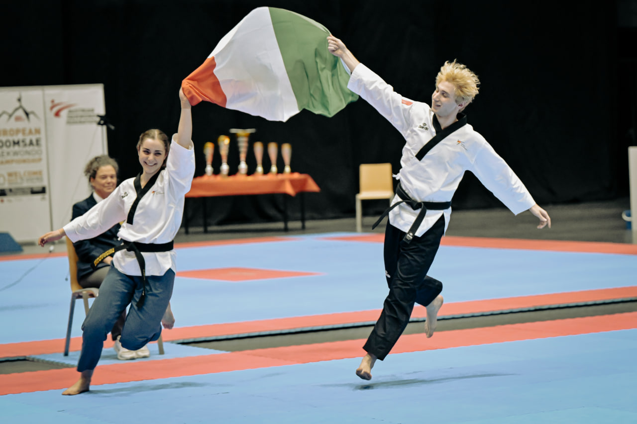 Campionato Europeo di Forme e Freestyle: Splendida Apertura per l'Italia con Due Ori e un Bronzo