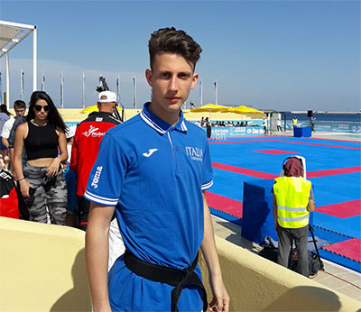 World Beach Taekwondo: 1 oro, 2 argenti e 3 bronzi. Michelangelo Sampognaro Campione del Mondo!